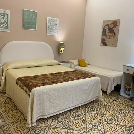 La Casa Dei Fiori Castelluzzo